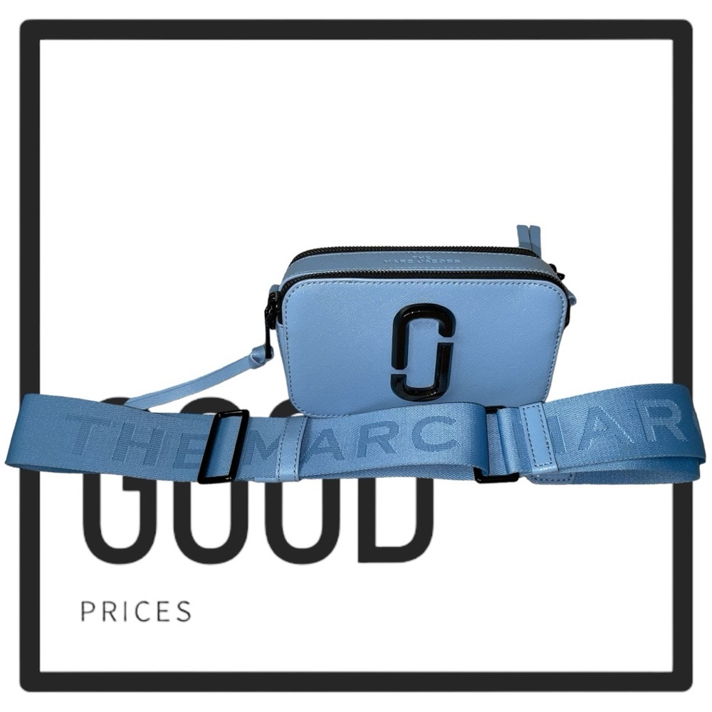 ♤BEAUTIFUL♤ gently used Marc Jacobs Light Blue Shoulder Bag